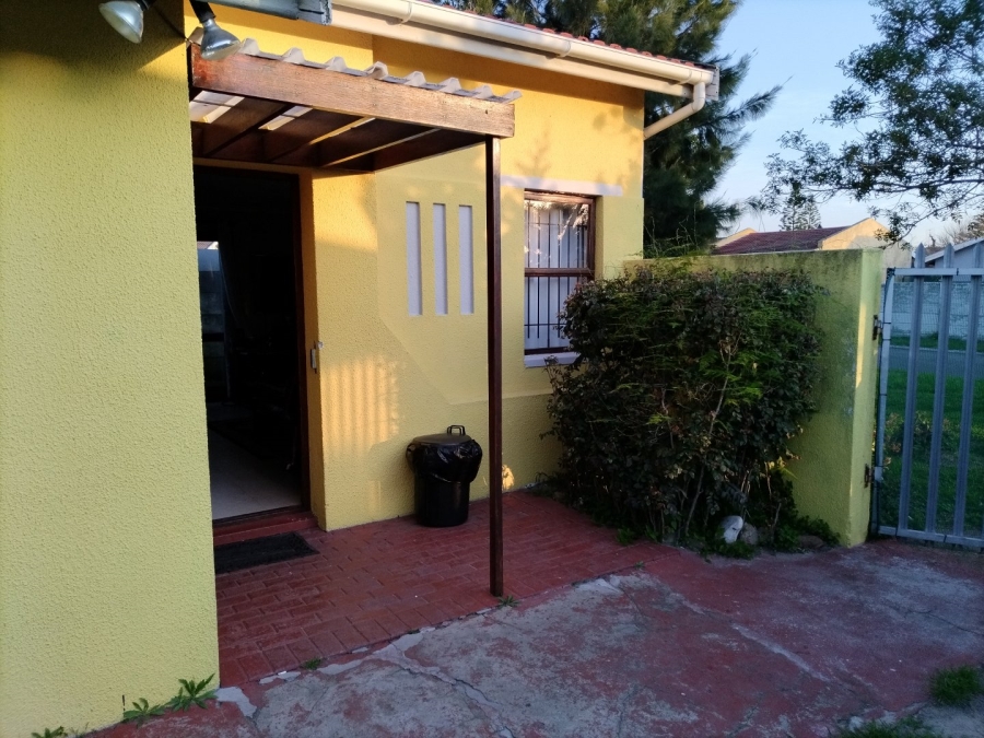 3 Bedroom Property for Sale in Highbury Western Cape